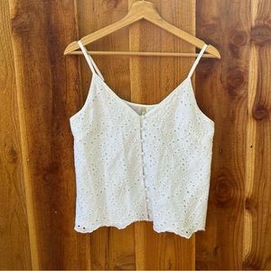 White Cotton Eyelet Button-Front Tank Top 🌿
